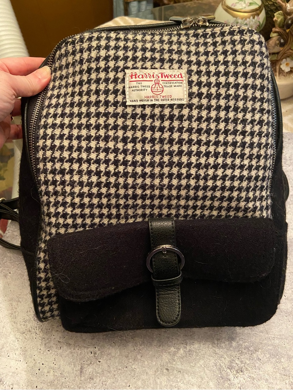 Harris Tweed Glen Appin Naver Scottish Houndstooth Wool Backpack - Picture 6 of 8